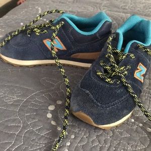 Like new toddler sneakers